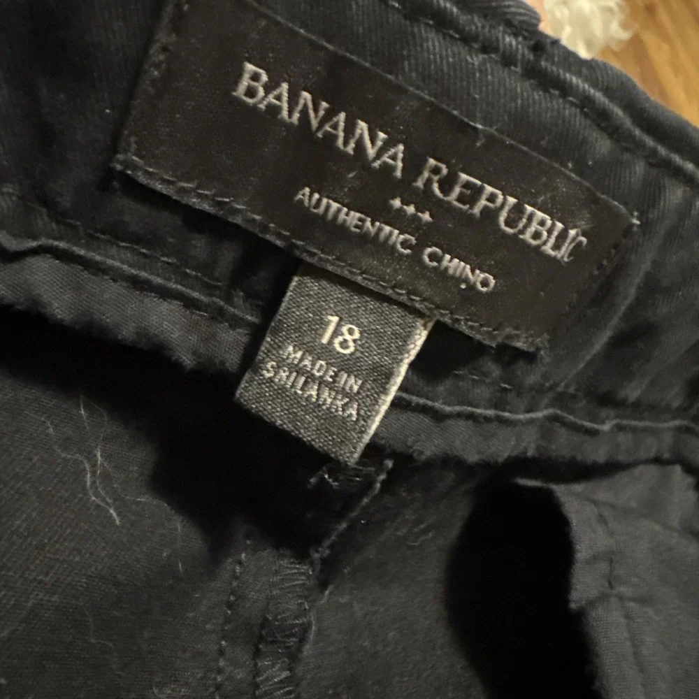 Banana Republic Shorts WOMEN'S SIZE 18 AUTHENTIC CHINO‎